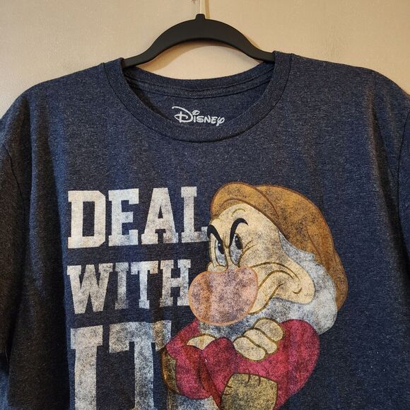 Disney Mens Grumpy Graphic Tee Size L Short Sleeve Crew Neck Shirt - Picture 3 of 9